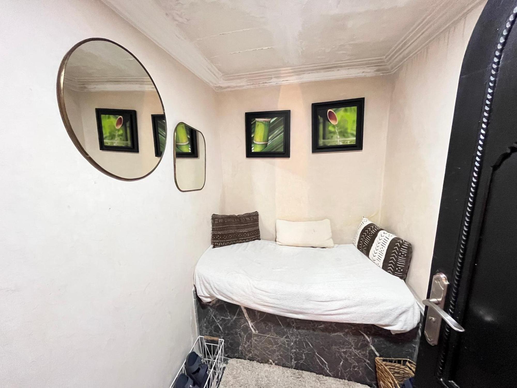Riad Al Rimal & 4*