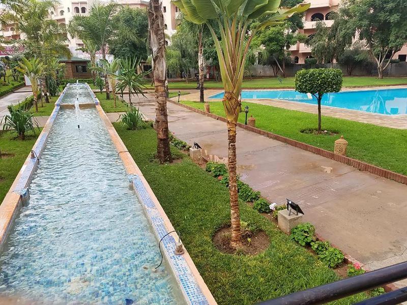 Propriete Avec 2 En Village Prive Marrakech Avec Piscines *