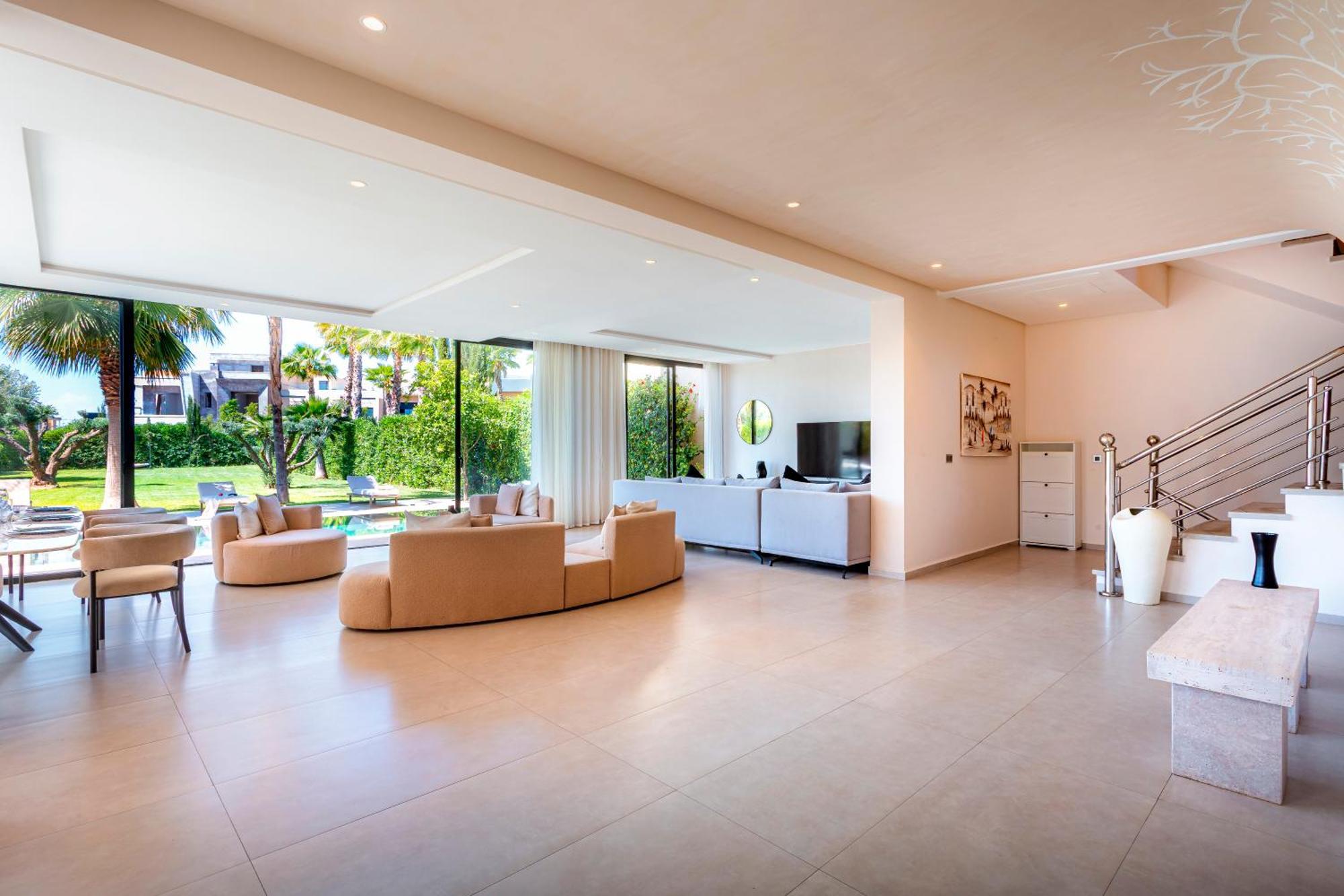 Argana Moderne Et Luxueuse Piscine Chauffee