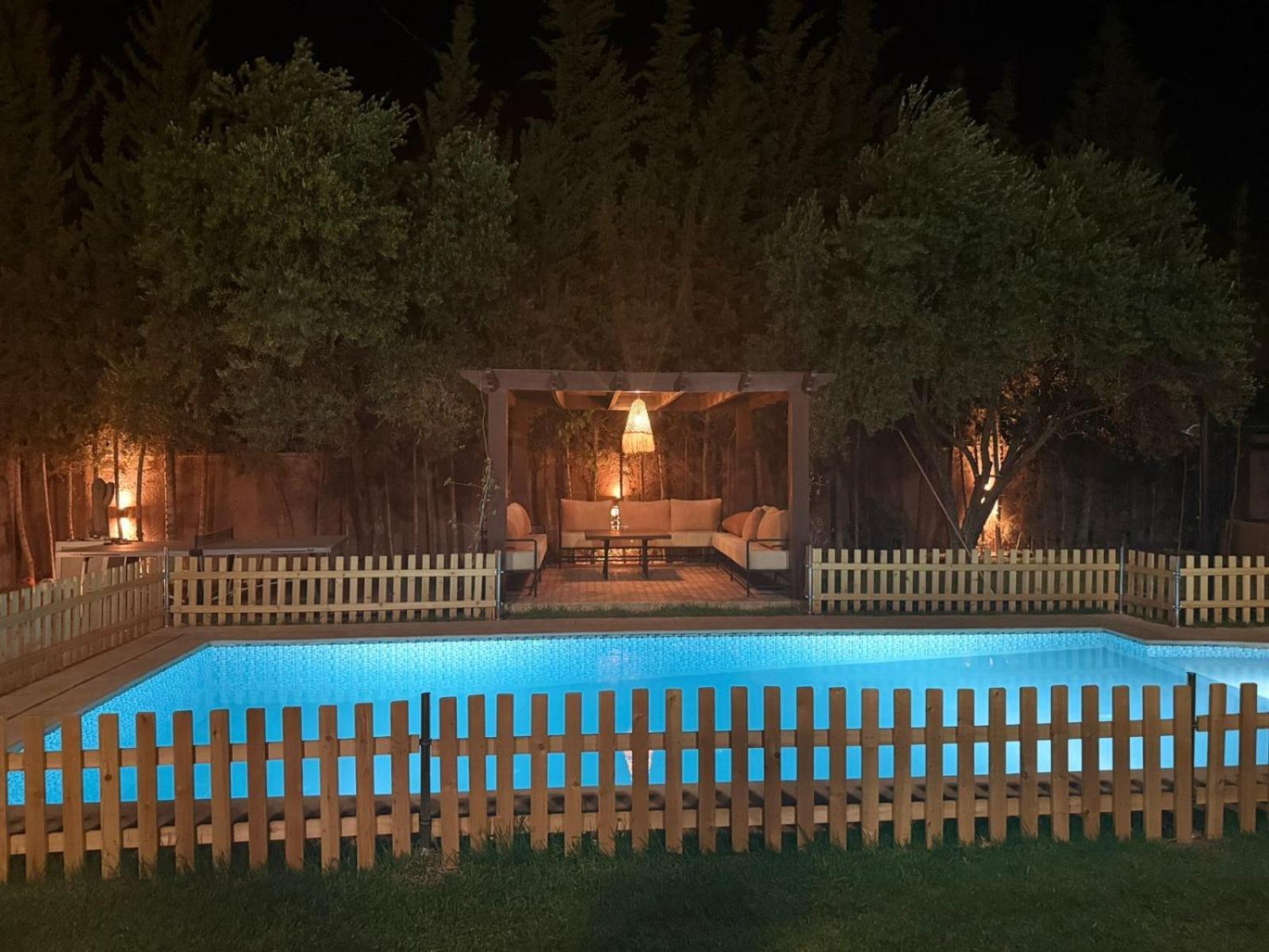Ilafe Farmhouse, Avec Piscine Chauffee Privee Et Jacuzzi Pour Familles Pousada Marraquexe