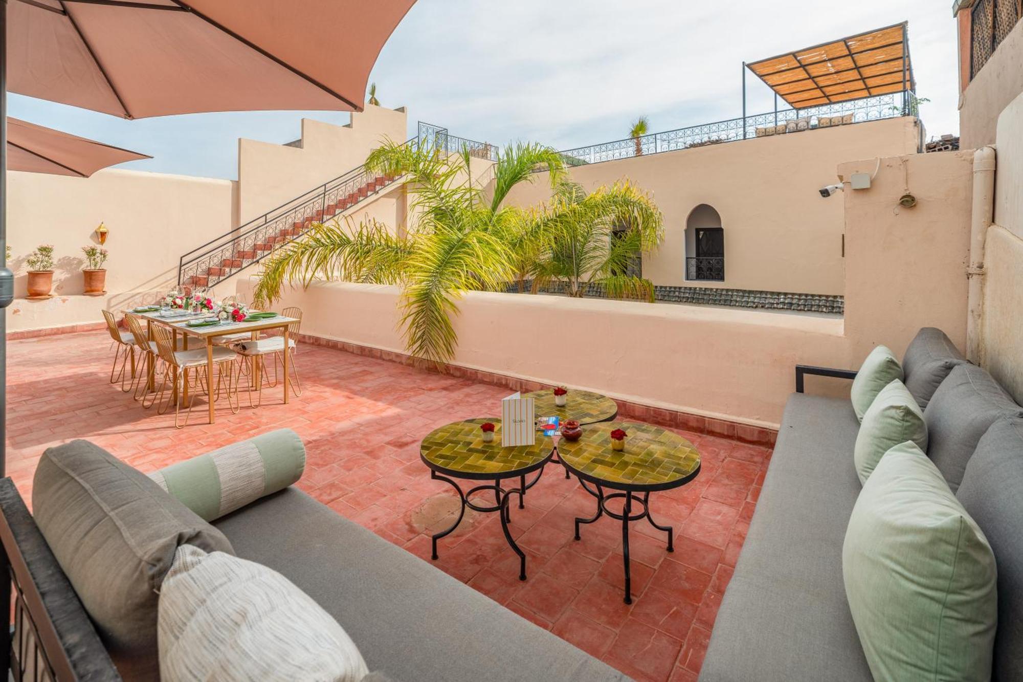 Akasia Riad