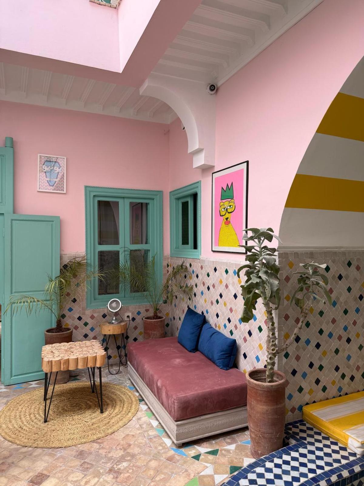 Riad Lauriers Blancs