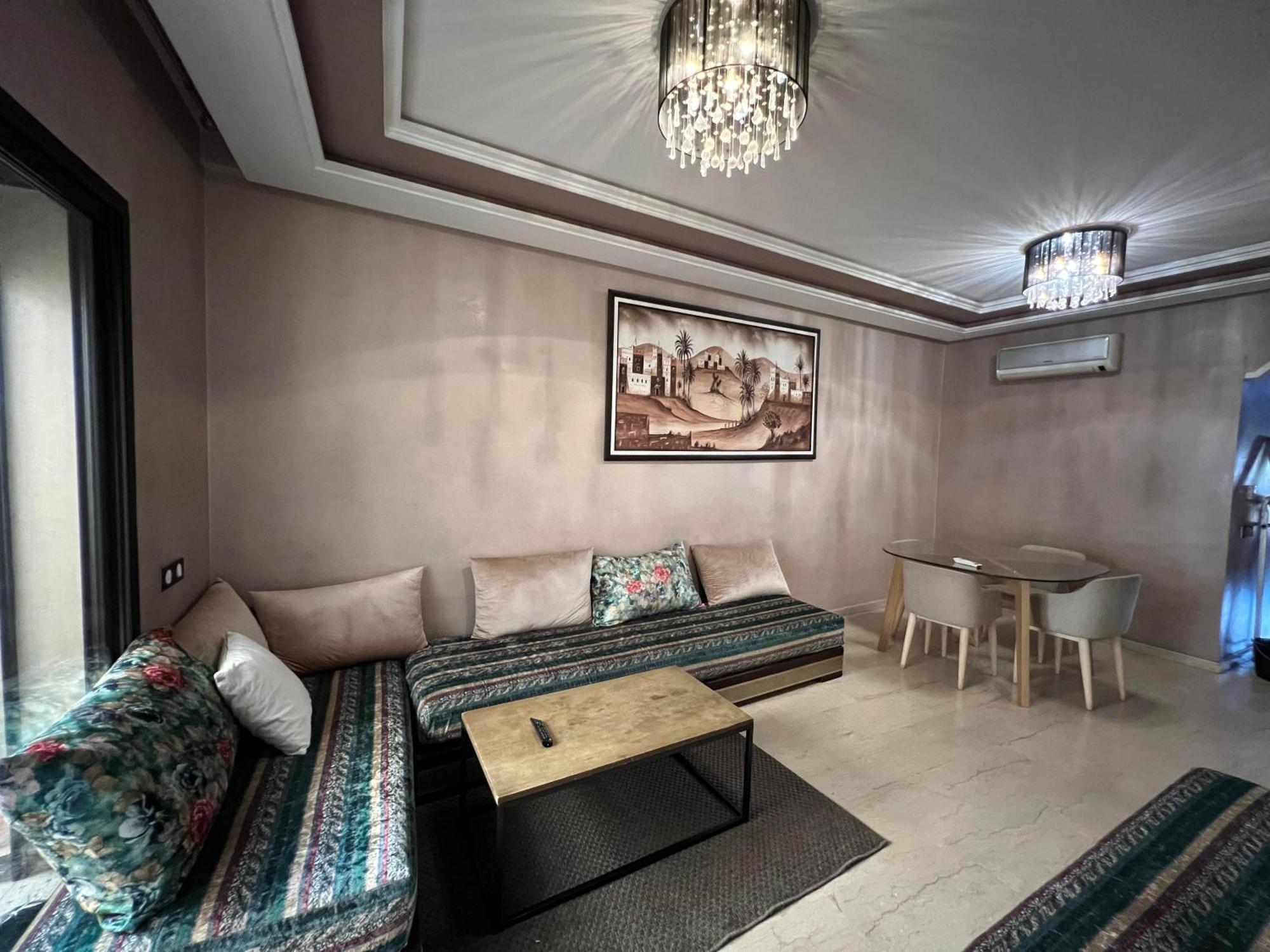 Gueliz, Majorelle, Beautiful With Large Terrace Apartamento