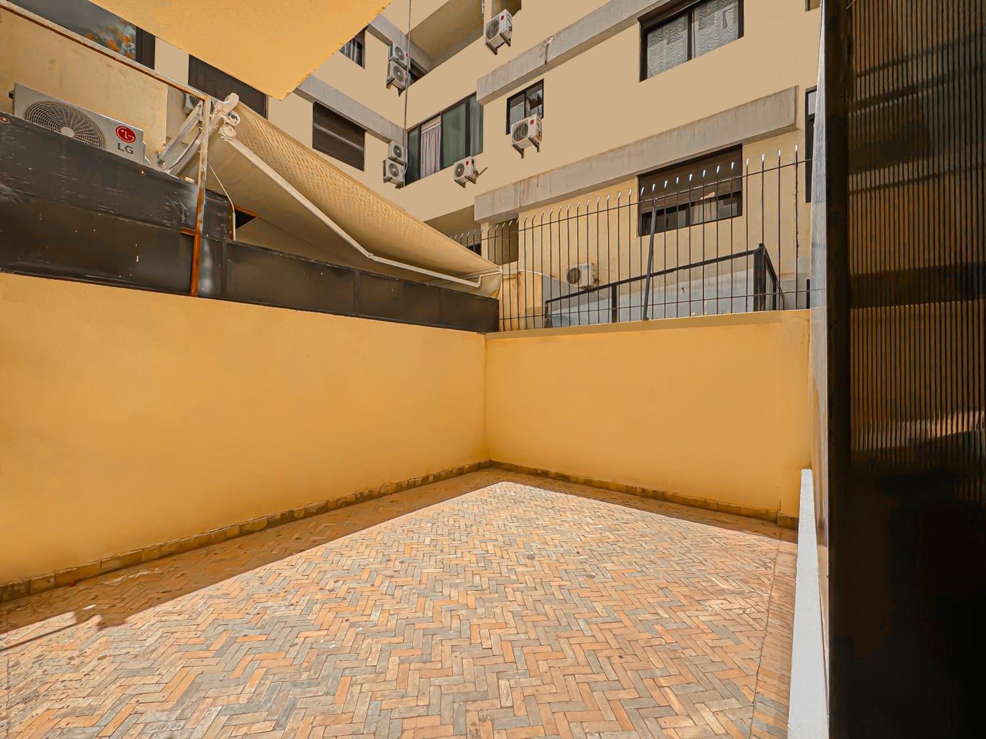 Apartment Moderne Avec Terrasse, Piscine Et Parking A Gueliz, Marrakech