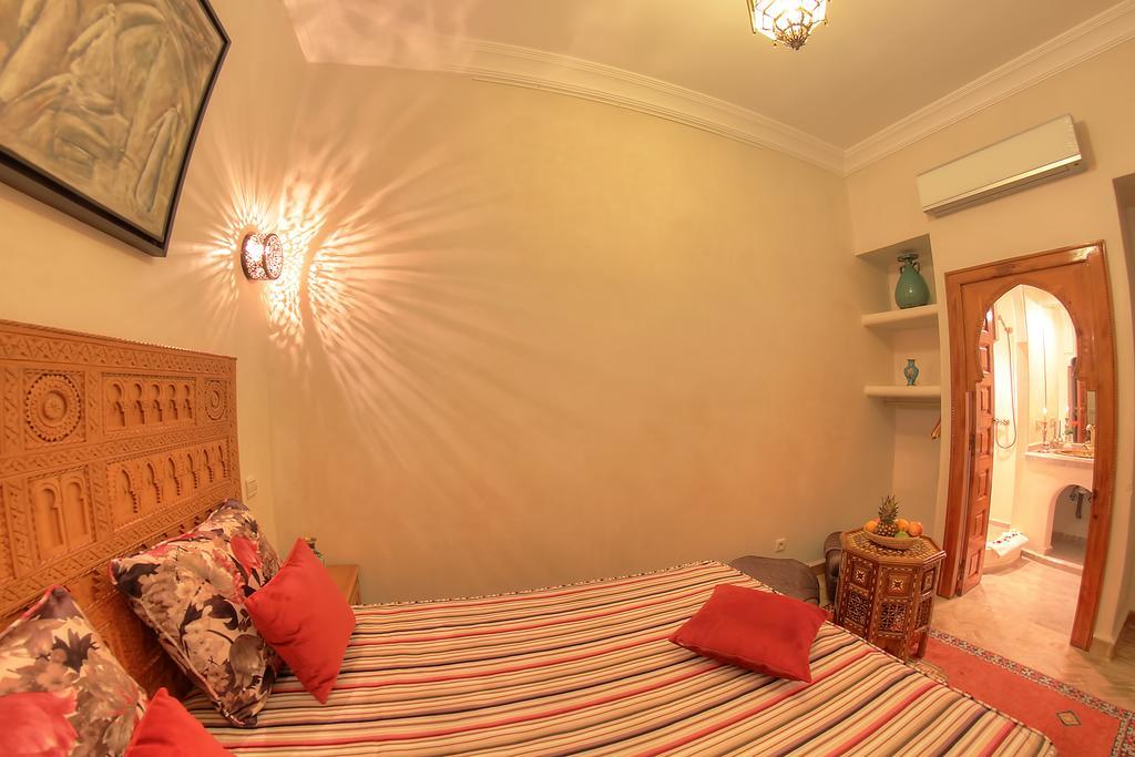 Dar Tasnime Riad 3*
