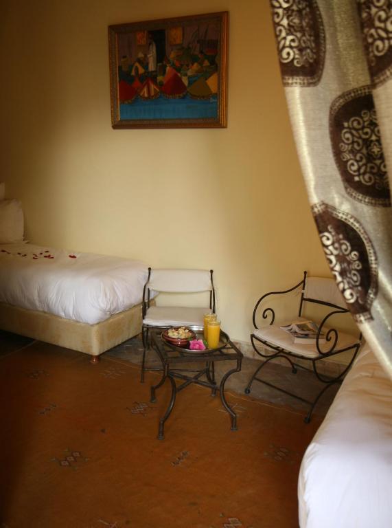 Riad Lena & 4*