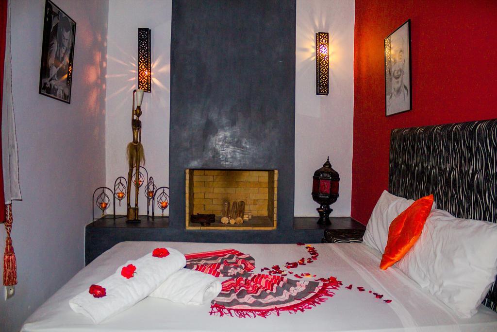 Hcekarram Riad