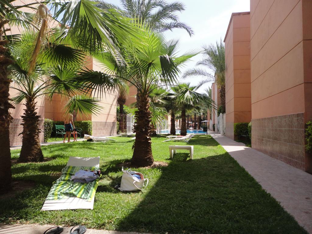 Les Portes De La Medina *