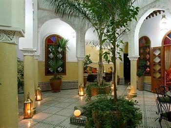 Riad Bab Agnaou & 2*