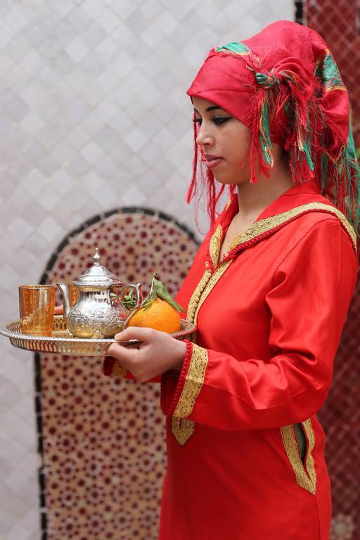 Samira & Riad