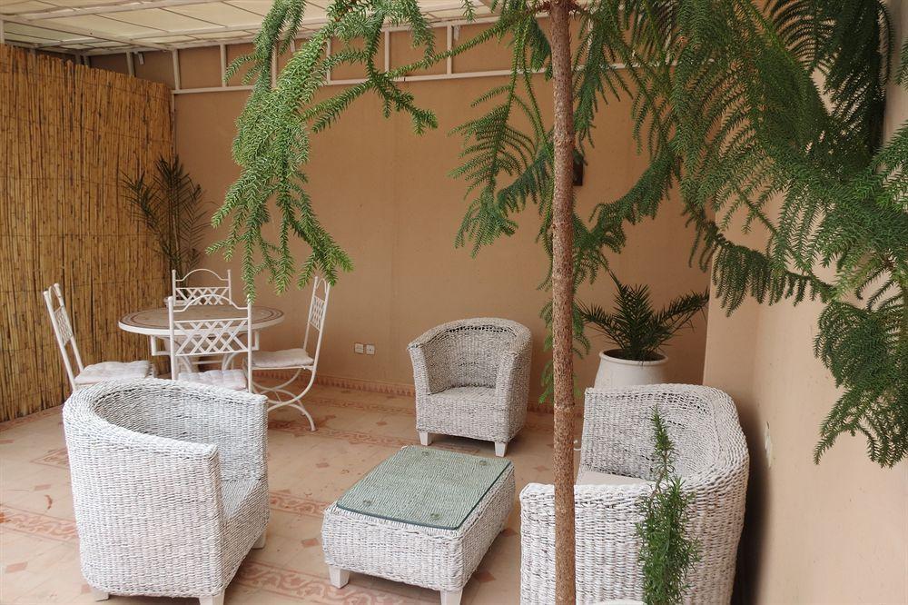 Awinati Location Privatisee ,piscine Chauffee , Beau Rooftop 3*