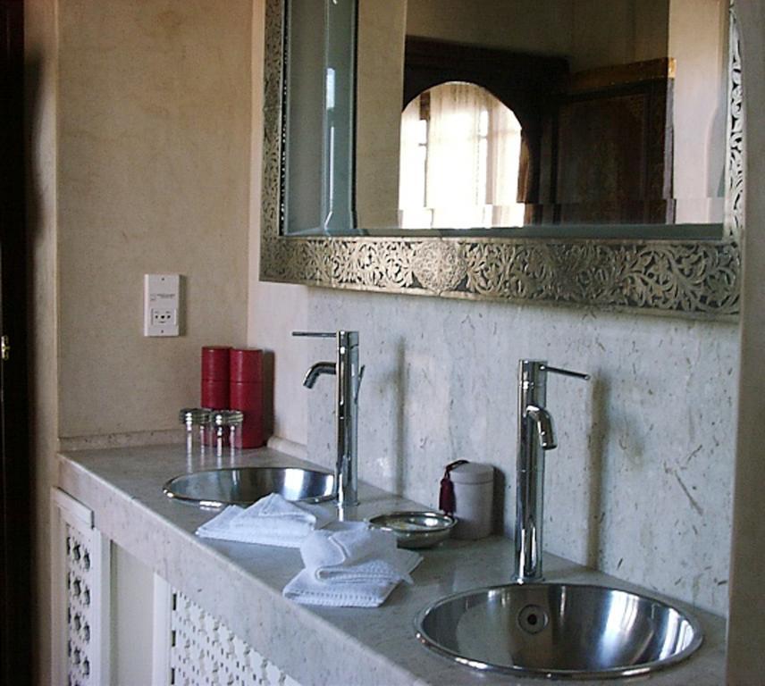 Dar Zemora Guest house 4*