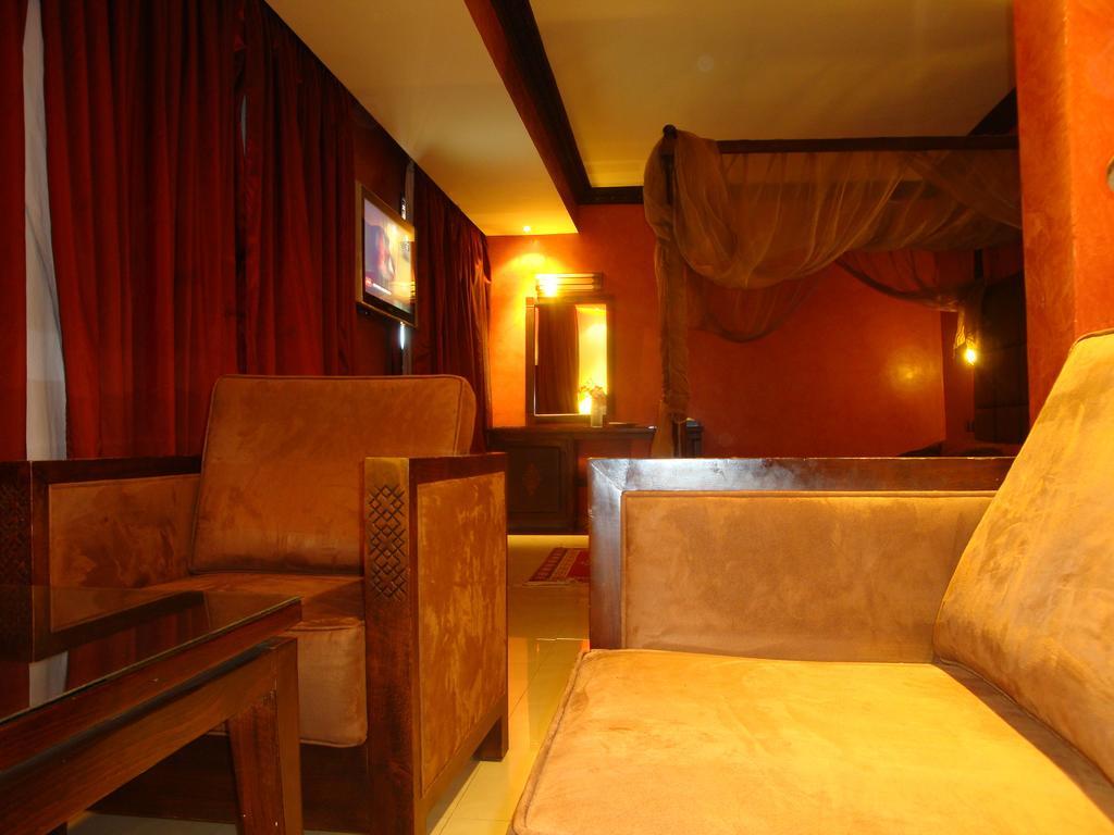 Hotel Imperial Plaza & 4*