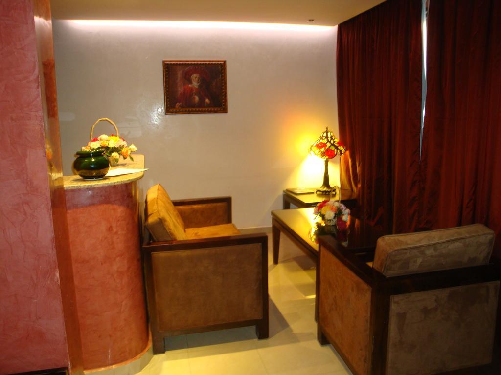 Imperial Plaza & 4*