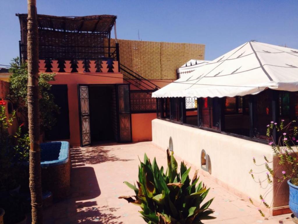 Bed & Breakfast Araba Felice 3*