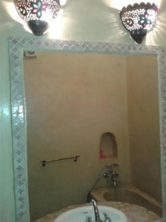 Araba Felice Bed & Breakfast 3*