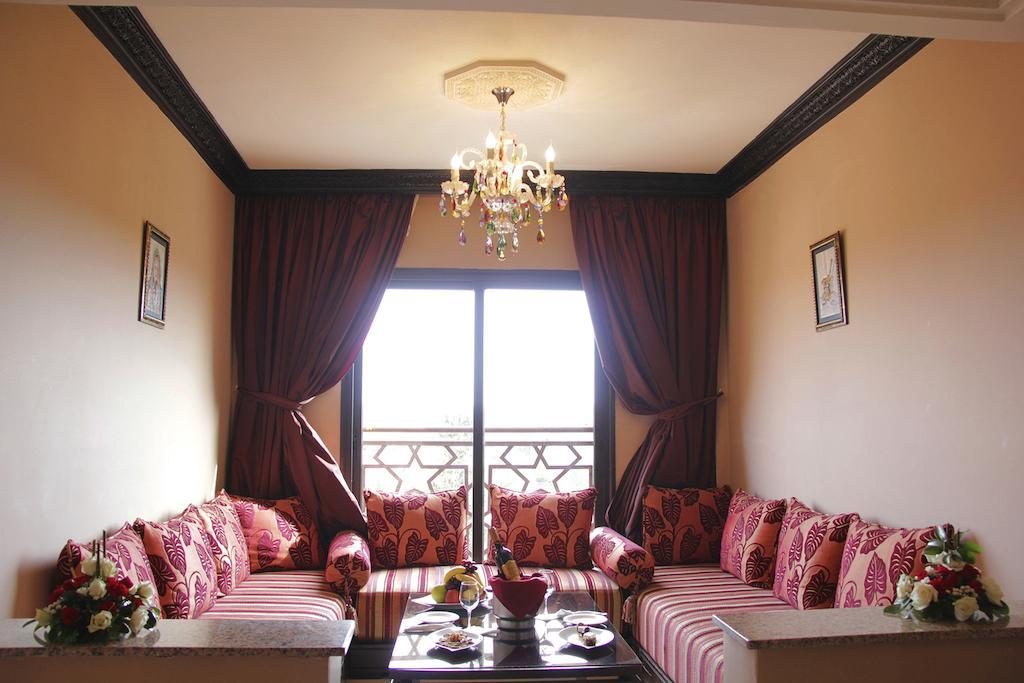 Hotel Imperial Plaza & 4*