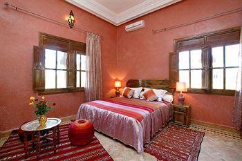 Bed & Breakfast Dar Mya Palmiers 4*
