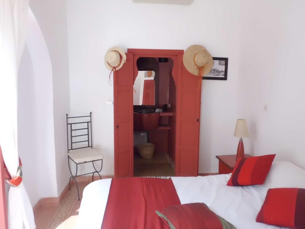 Hotel La Casa 3*