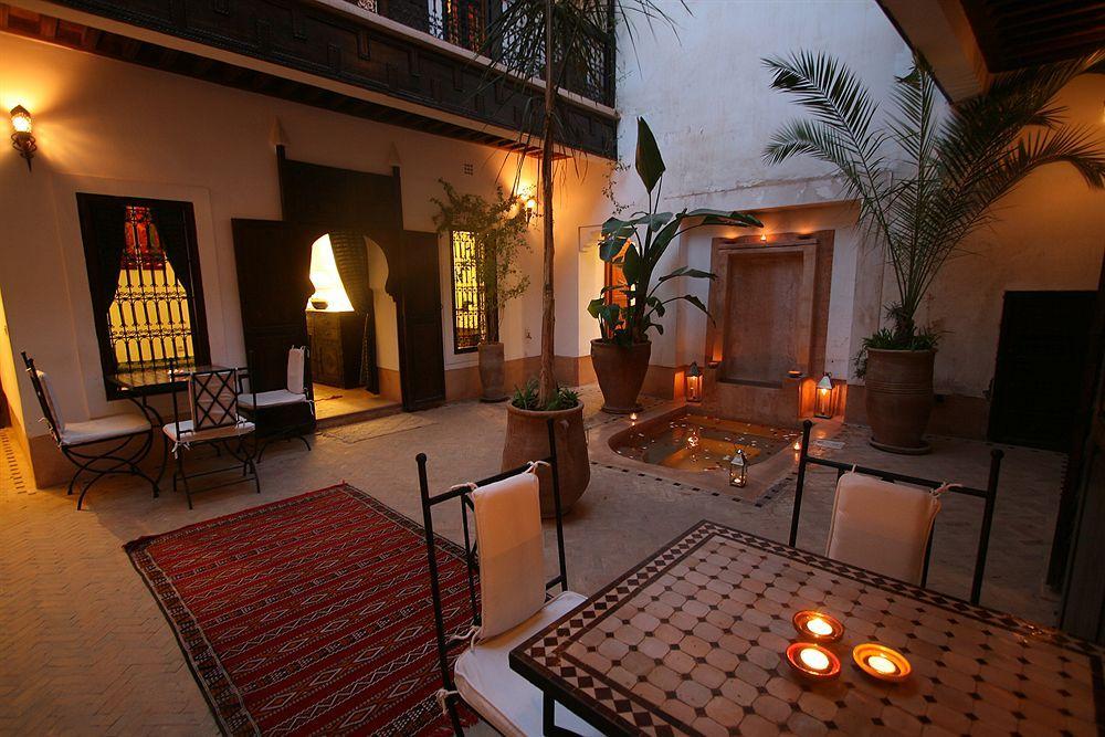 Les 5 Soeurs Riad 3*