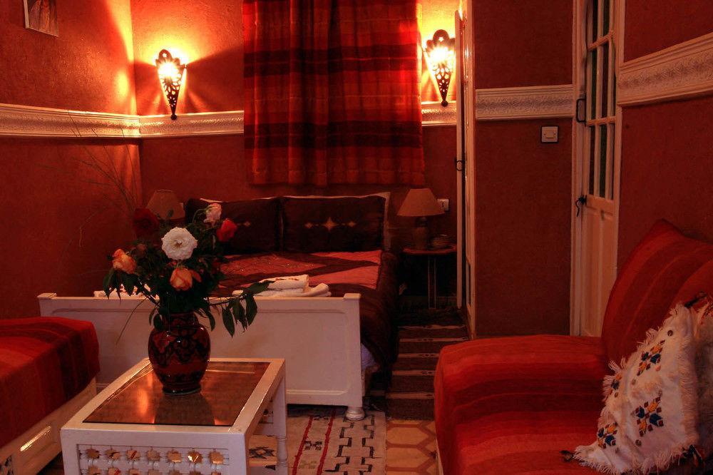 L'arabesque Riad 3*