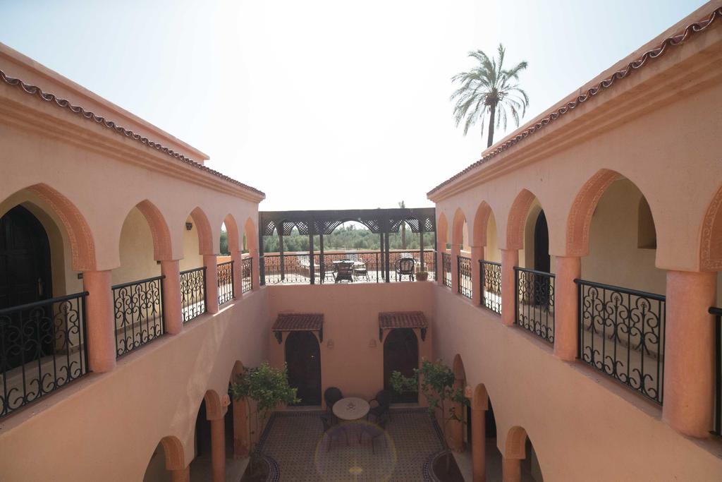 Guest house M & Boutique 4*