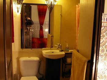 Bed and breakfast Dar Asdika 3*