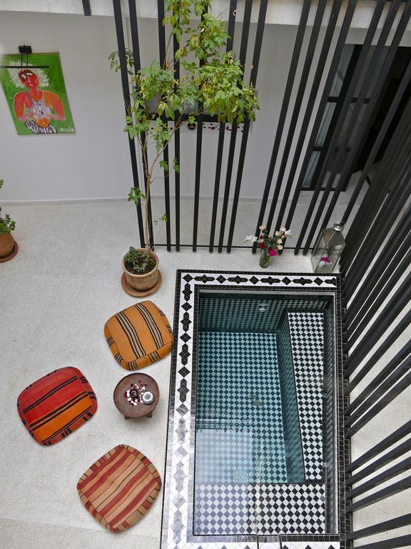 Guest house Zebrakaro