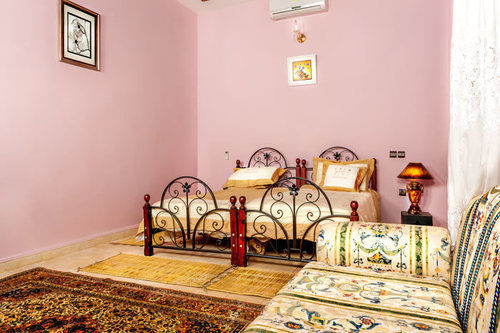 Oussari Homestay *