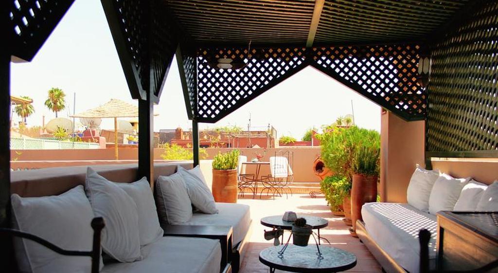 Al Karama Guest house