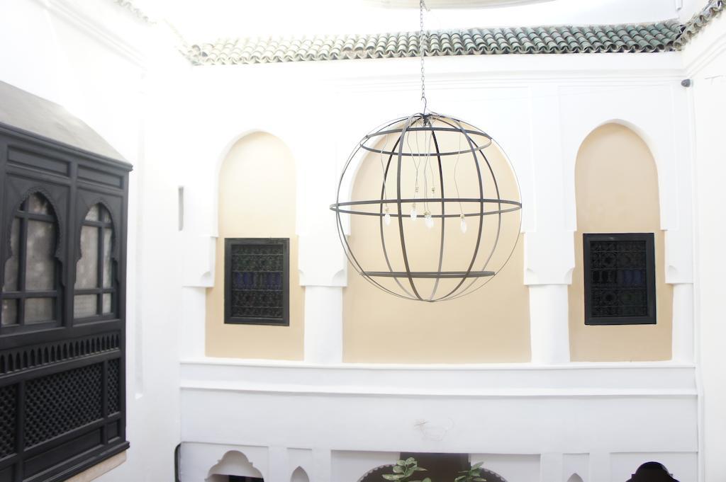 Gaya Riad