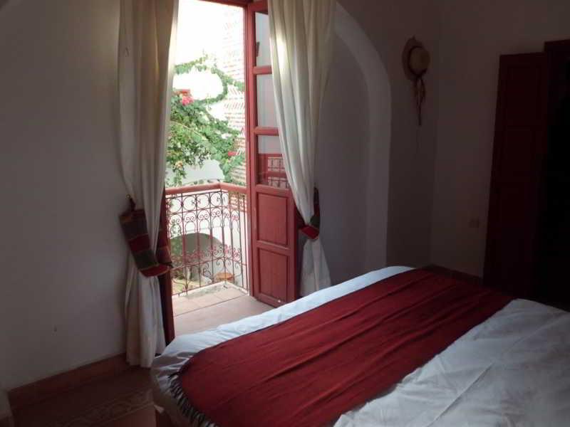Hotel La Casa 3*