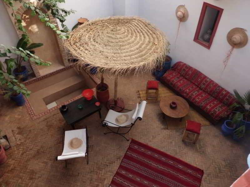 La Casa 3*