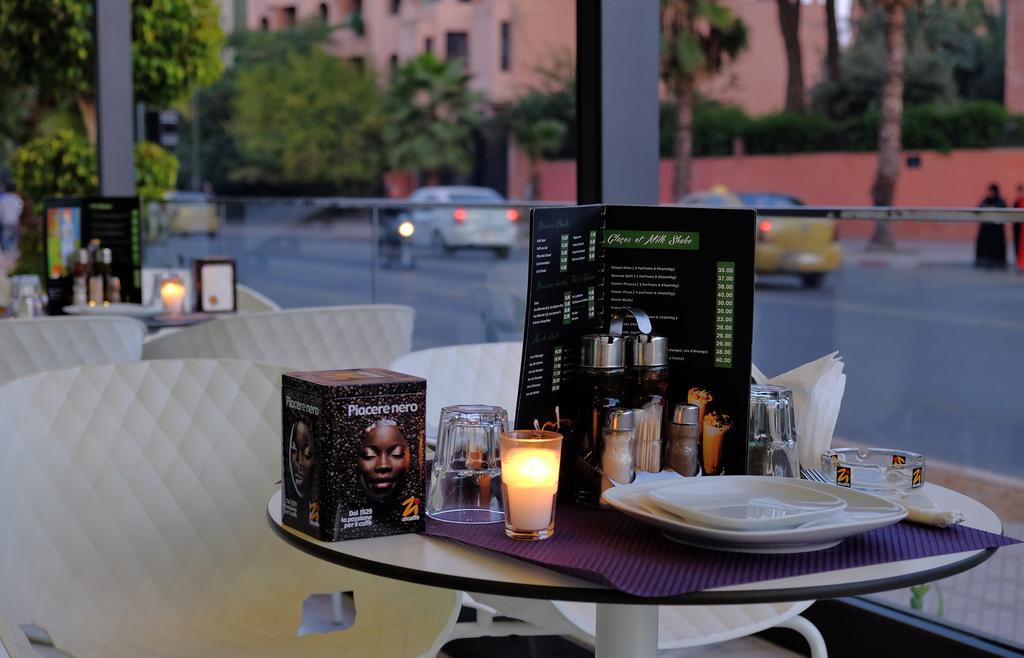 Mouna Aparthotel 3*