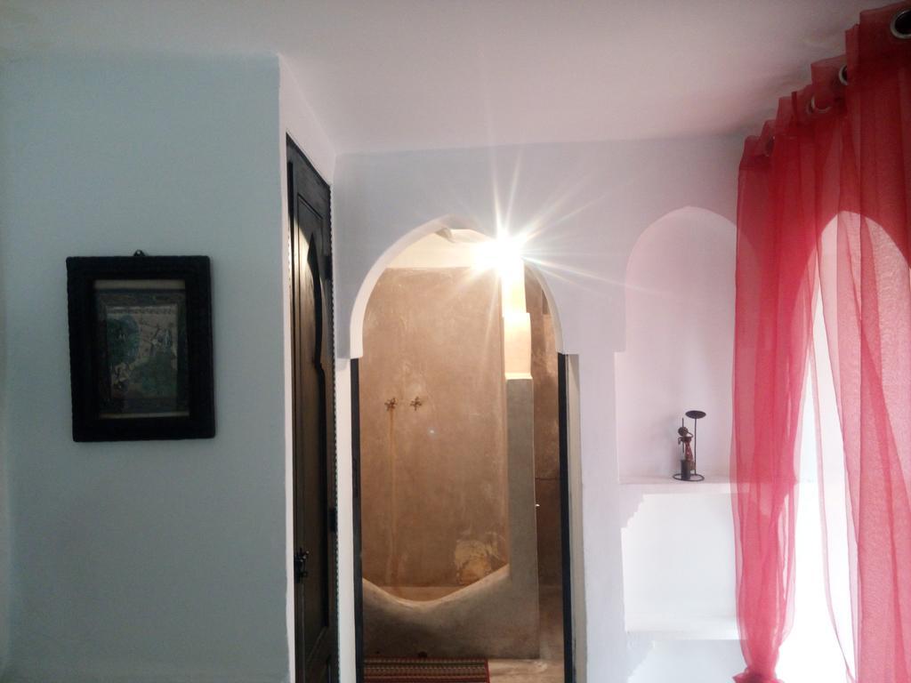 Gaya Riad 3*