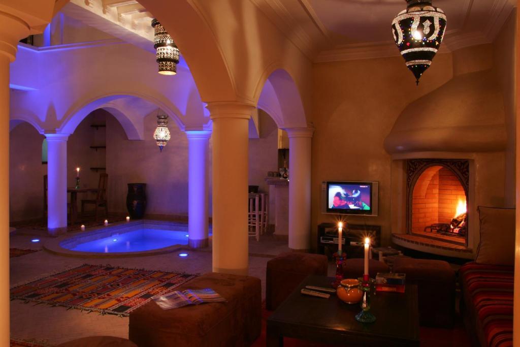 L'emir Riad 4*