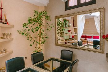 Hotel Art De Vivre