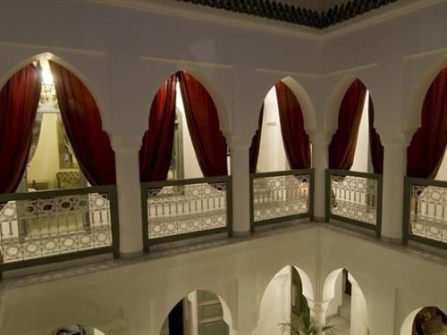 Mirage Guest house 3*