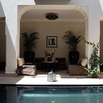 Harmonia Apartment *
