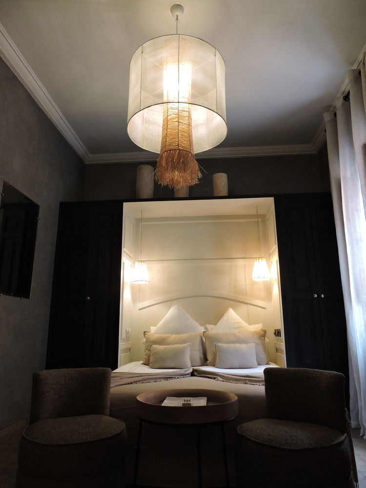 L'emir Riad 4*