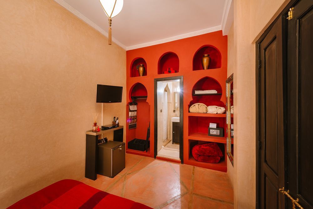 Hotel Art De Vivre 3*