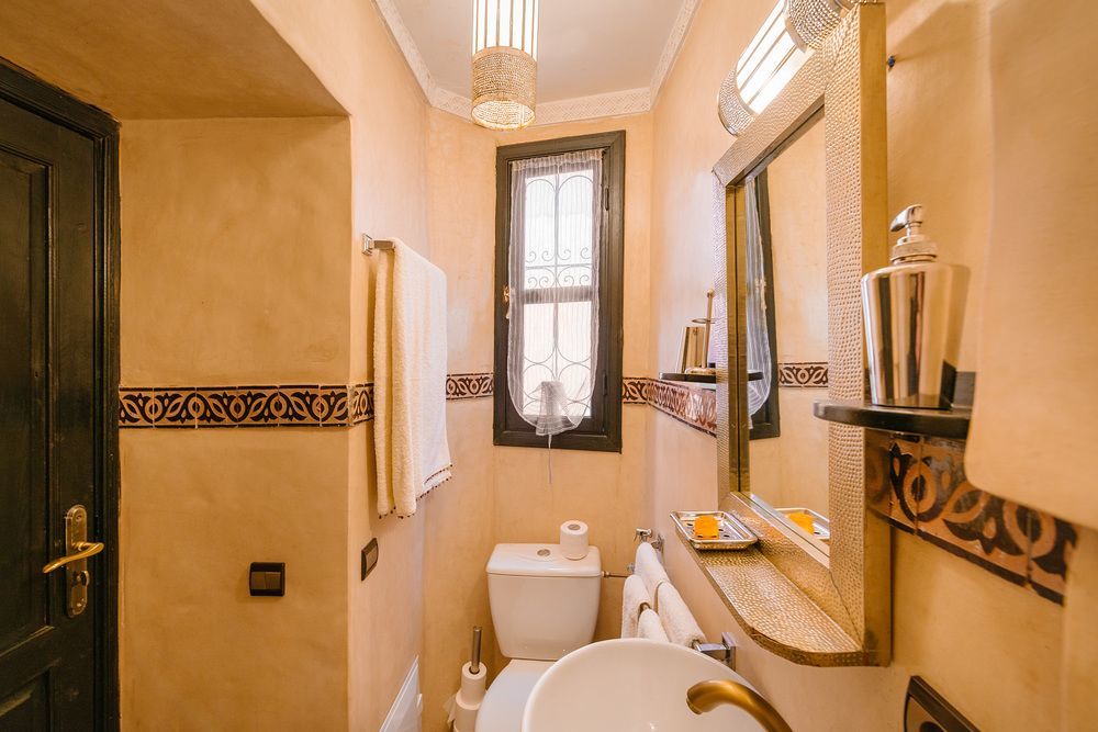 Hotel Art De Vivre 3*
