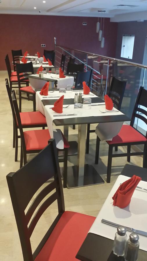Hotel Teranga & 3*