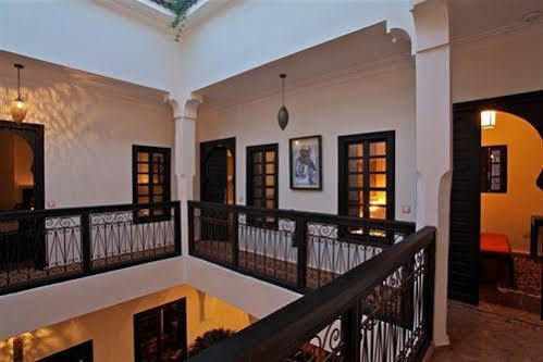 Riad Amiran & 4*