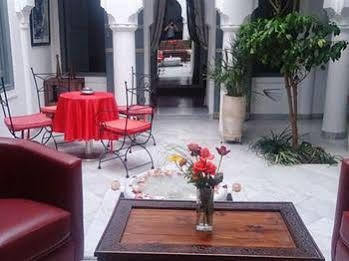 Guest house Mirage 3*