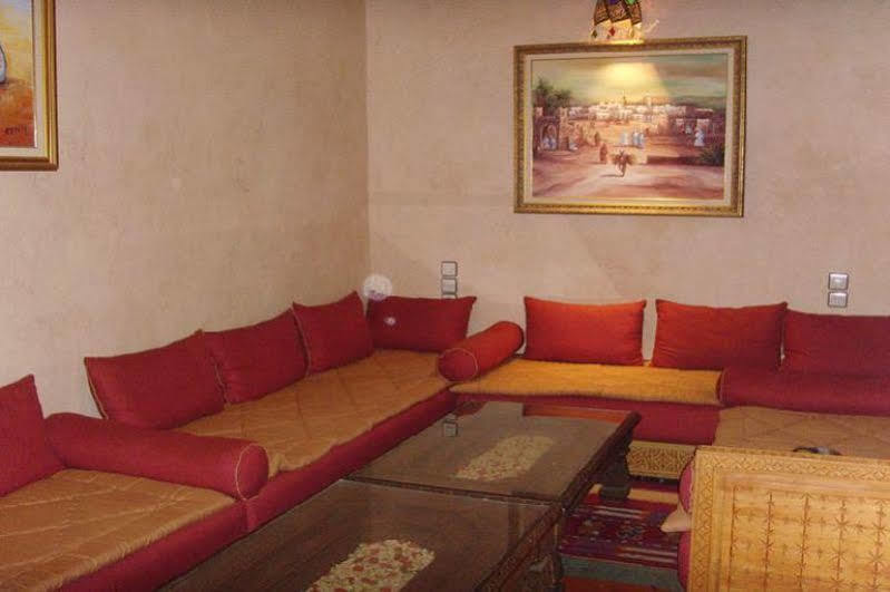 Riad Lalla Khiti