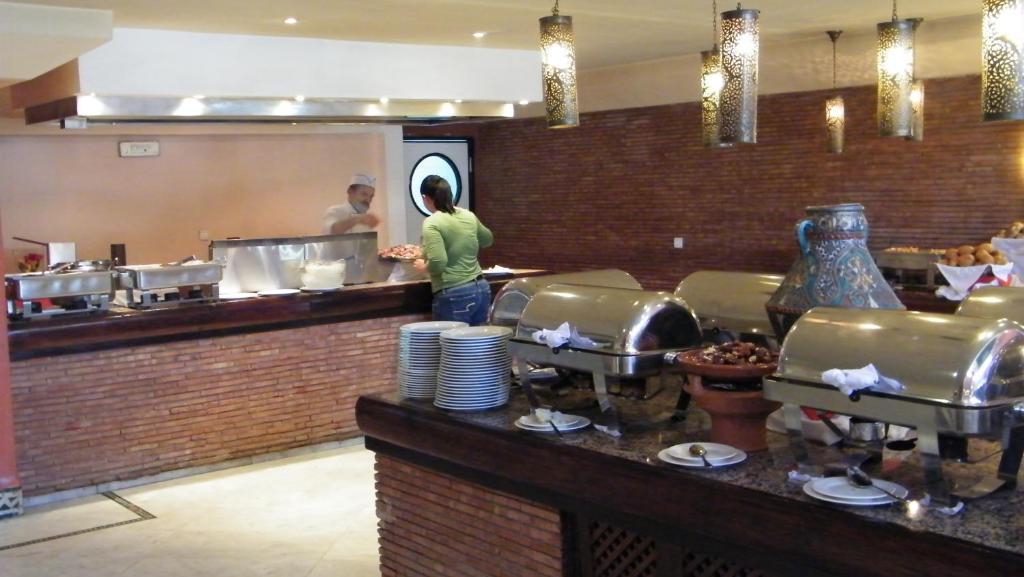 Royal Decameron Issil Resort 4*