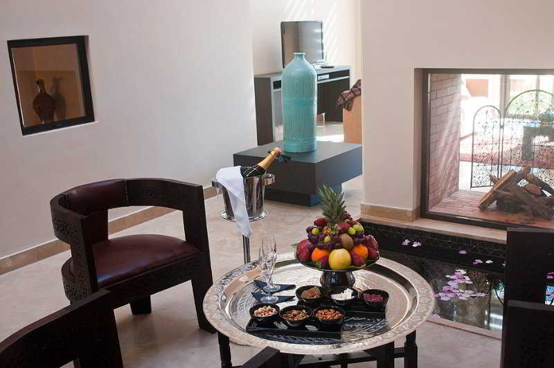 Al Maaden & Hotel