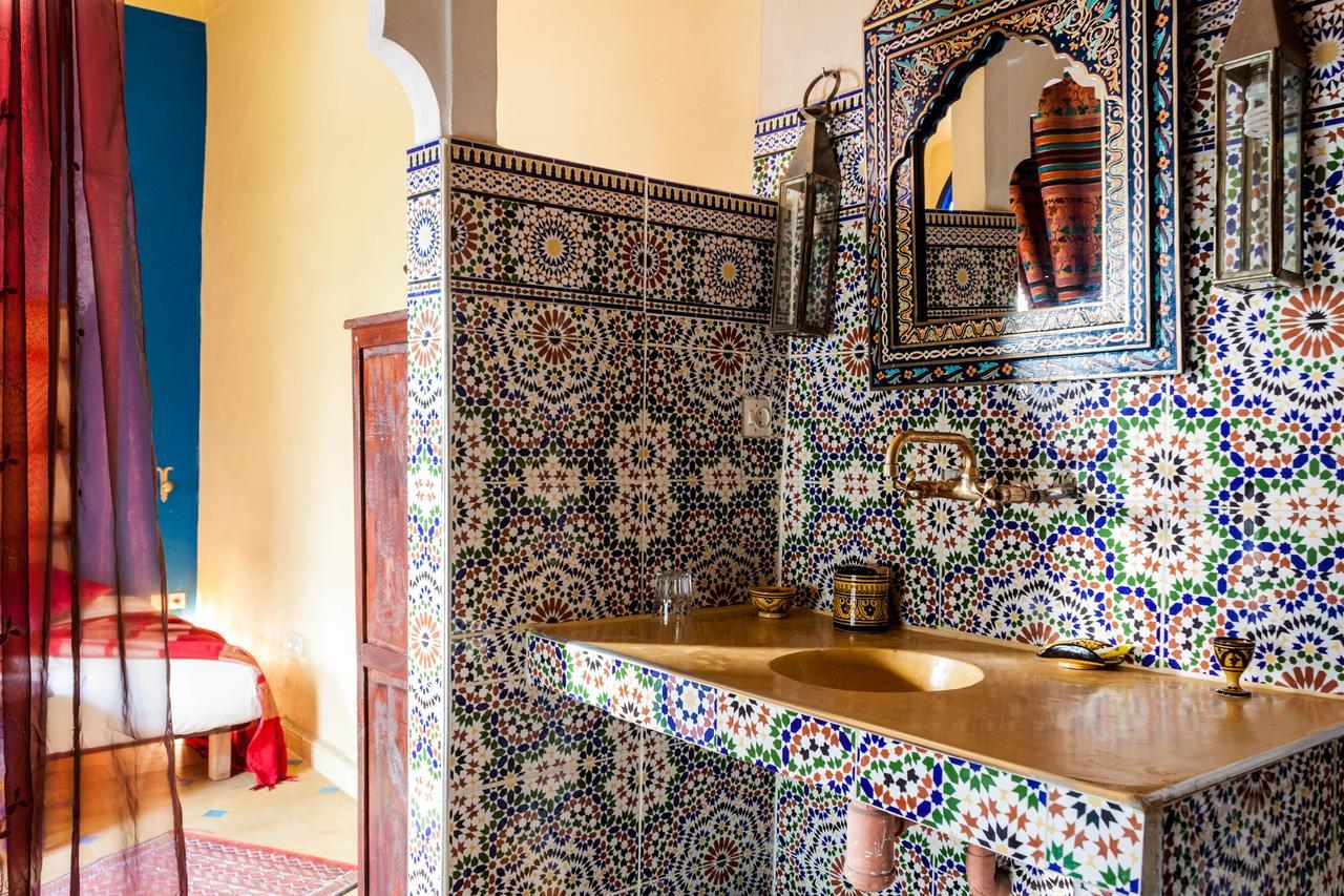 Tiziri Riad 3*