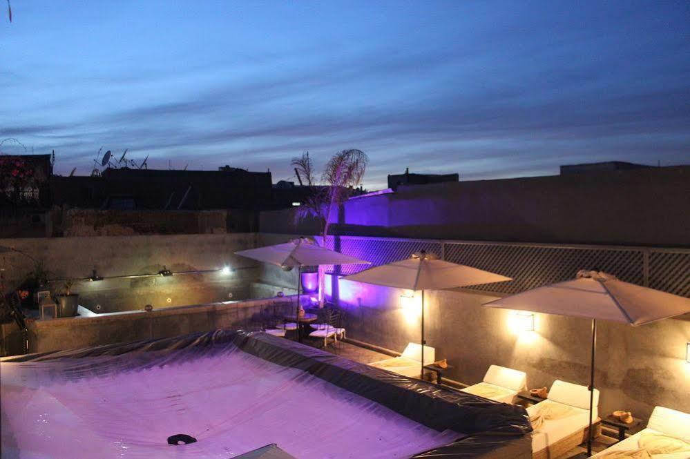 Luxe 40 Hotel 3*